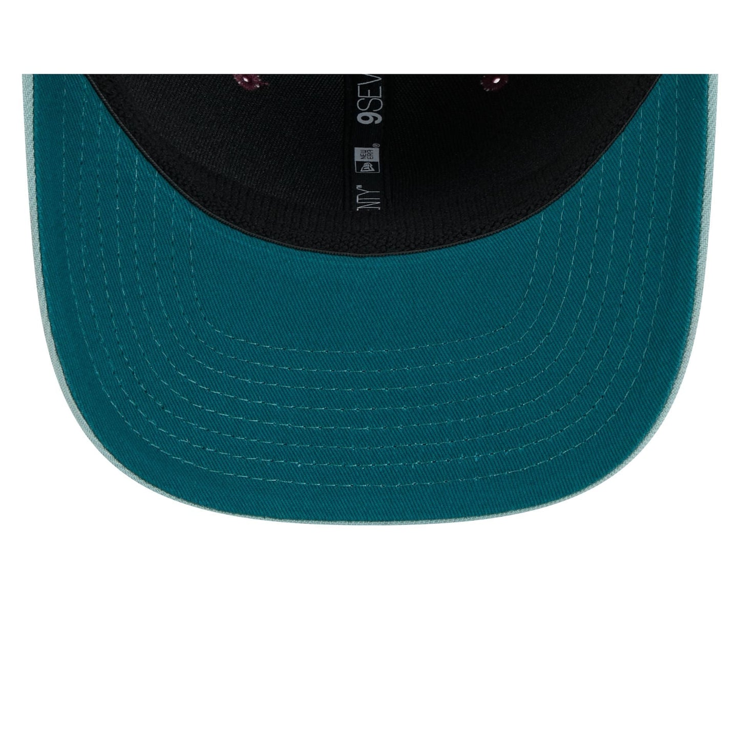Winnipeg Jets Maroon 9SEVENTY Stretch-Snap Hat