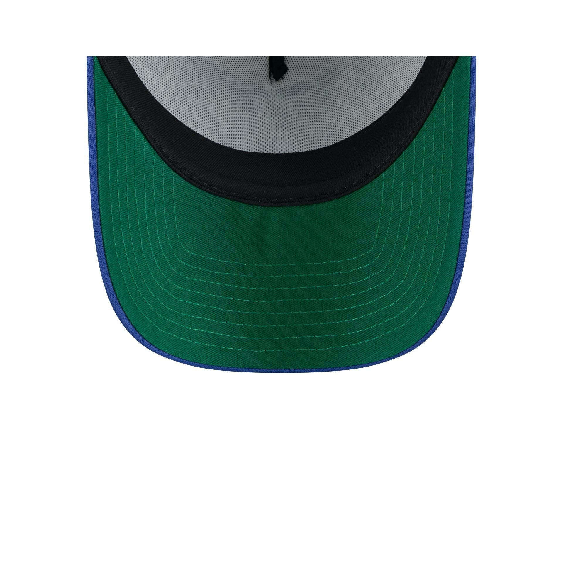Vancouver Canucks Distressed 9FORTY A-Frame Trucker Hat